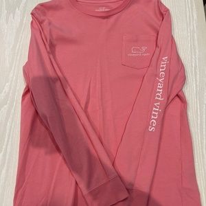 Pink vineyard vines long-sleeve Kids large top